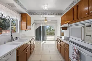 5382 Edgehill Cir, Ventura, CA 93003 - Photo 17