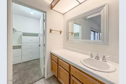 5738 Skyview Way #F, Agoura Hills, CA 91301 - Photo 23