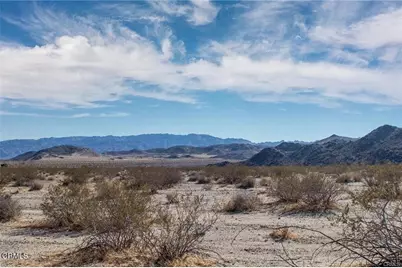 67090 Sunny Sands Drive, Joshua Tree, CA 92252 - Photo 13