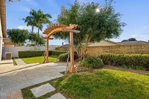 2906 Naples Dr, Oxnard, CA 93035 - Photo 23
