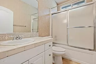 2906 Naples Dr, Oxnard, CA 93035 - Photo 19