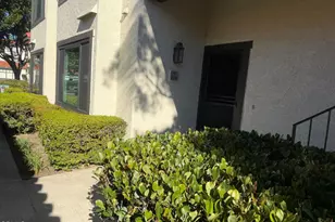 2232 Martinique Ln, Oxnard, CA 93035 - Photo 1