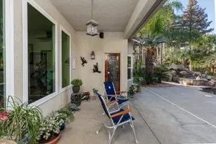 12204 Connery Way, Bakersfield, CA 93312 - Photo 9