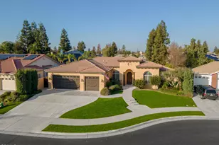 9908 Skiles Dr, Bakersfield, CA 93311 - Photo 3