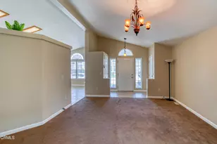 27809 Blue Sky Ln, Canyon Country, CA 91351 - Photo 3