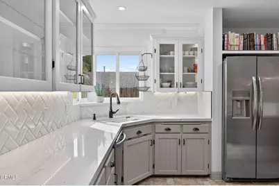 366 Court Avenue, Ventura, CA 93003 - Photo 17