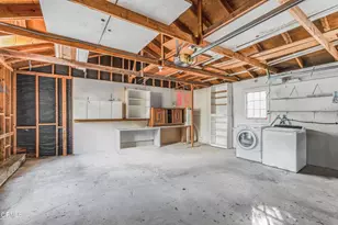 2305 Maricopa Hwy, Ojai, CA 93023 - Photo 23