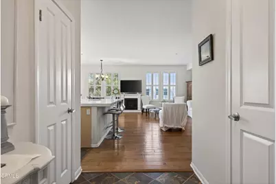 436 Poli Street #313, Ventura, CA 93001 - Photo 3