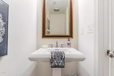 4126 Harbour Island Lane, Oxnard, CA 93035 - Photo 7