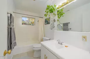 1227 Cruzero St, Ojai, CA 93023 - Photo 17