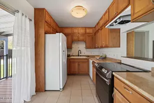 917 Grandview Ave, Ojai, CA 93023 - Photo 9