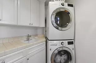 203 S Montgomery St, Ojai, CA 93023 - Photo 43