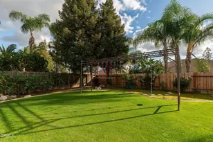 10103 Wentworth Ct, Bakersfield, CA 93311 - Photo 33