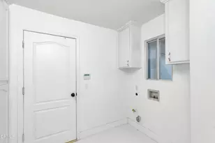 10103 Wentworth Ct, Bakersfield, CA 93311 - Photo 29