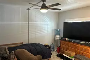 8 Isabel Ave, Camarillo, CA 93012 - Photo 17