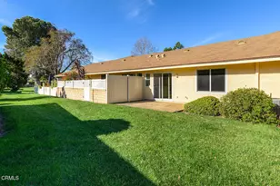 17132 Village 17, Camarillo, CA 93012 - Photo 3