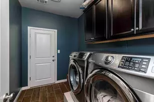 9010 Wolf River Ave, Bakersfield, CA 93312 - Photo 17