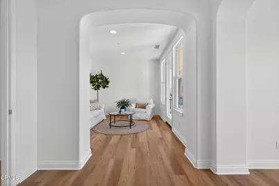 2511 Worth Way, Camarillo, CA 93012 - Photo 37