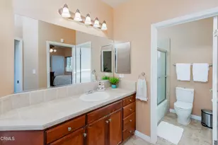 10705 Gainsborough Ct, Bakersfield, CA 93312 - Photo 29