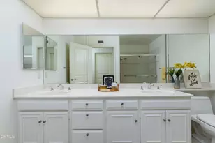 22106 Village 22, Camarillo, CA 93012 - Photo 25