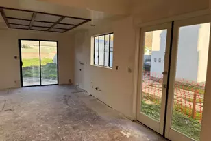 175 E Lewis St, Ventura, CA 93001 - Photo 9