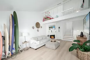 1209 Ramona Dr, Thousand Oaks, CA 91320 - Photo 9