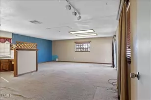 21101 Angel St, Tehachapi, CA 93561 - Photo 17