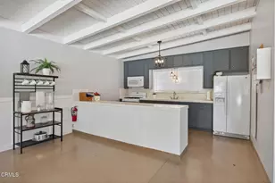 1075 Loma Dr, Ojai, CA 93023 - Photo 35