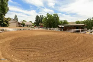 2735 Los Pinos Cir, Camarillo, CA 93012 - Photo 63