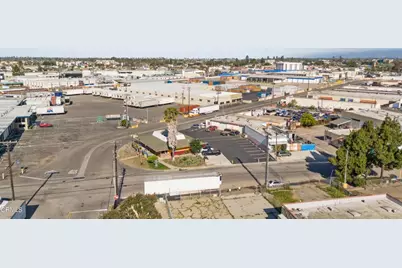 740 Mountain View Avenue, Oxnard, CA 93030 - Photo 23