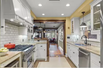 5728 Mammoth Avenue, Los Angeles, CA 91401 - Photo 21