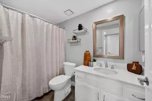 1066 W 11th Street, Los Angeles, CA 90732 - Photo 15