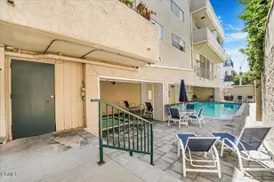 11645 Montana Ave, Los Angeles, CA 90049 - Photo 21