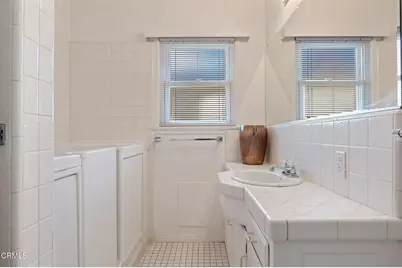 214 N Katherine Drive, Ventura, CA 93003 - Photo 17
