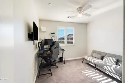 668 Whalen Way, Oxnard, CA 93036 - Photo 33