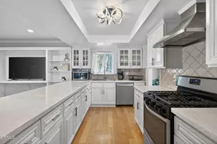 1675 Calle Artigas, Thousand Oaks, CA 91360 - Photo 17