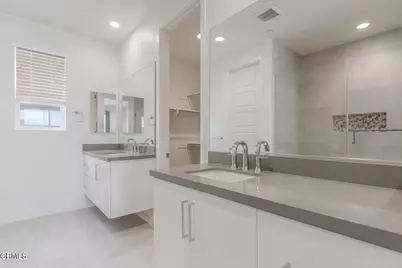 1085 Canal Street, Oxnard, CA 93035 - Photo 27