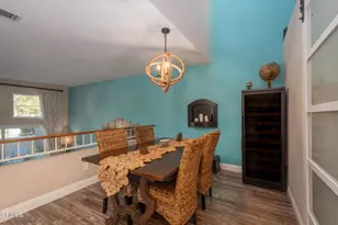 909 Gilbert Ln, Ventura, CA 93003 - Photo 17