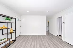 4895 Muirwood Ct, Simi Valley, CA 93063 - Photo 7