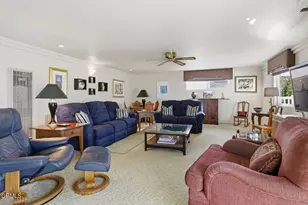 2825 Panama Dr, Oxnard, CA 93035 - Photo 27