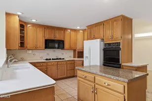 312 Regis Ave, Ventura, CA 93003 - Photo 17