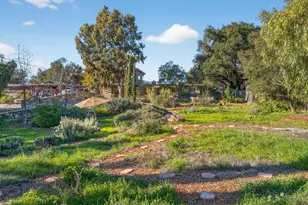 165 Feliz Dr, Oak View, CA 93022 - Photo 31