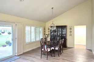 18220 Village 18, Camarillo, CA 93012 - Photo 5