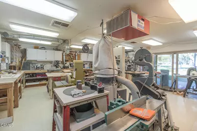 18220 Village 18, Camarillo, CA 93012 - Photo 43