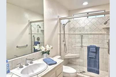 42036 Village 42, Camarillo, CA 93012 - Photo 33