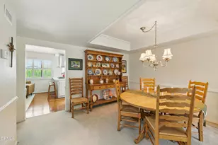 18751 Hatteras St, Tarzana, CA 91356 - Photo 9