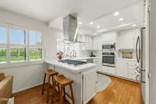 18751 Hatteras St, Tarzana, CA 91356 - Photo 11