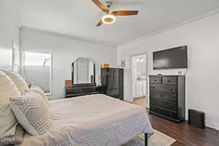 15750 Arroyo Dr, Moorpark, CA 93021 - Photo 17