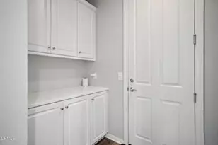 3223 Lisbon Ln, Oxnard, CA 93036 - Photo 13