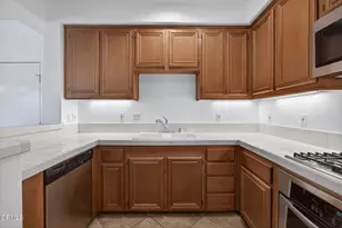 3800 Alee Ln, Oxnard, CA 93035 - Photo 11